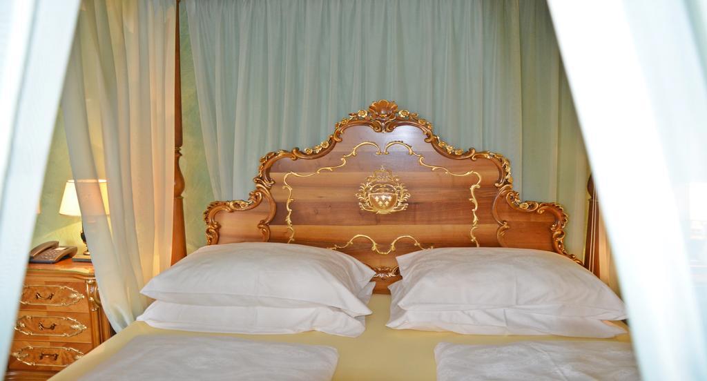 Seehotel Porcia เพิร์ทชาค อัม เวิร์ทเทอร์ซี ภายนอก รูปภาพ